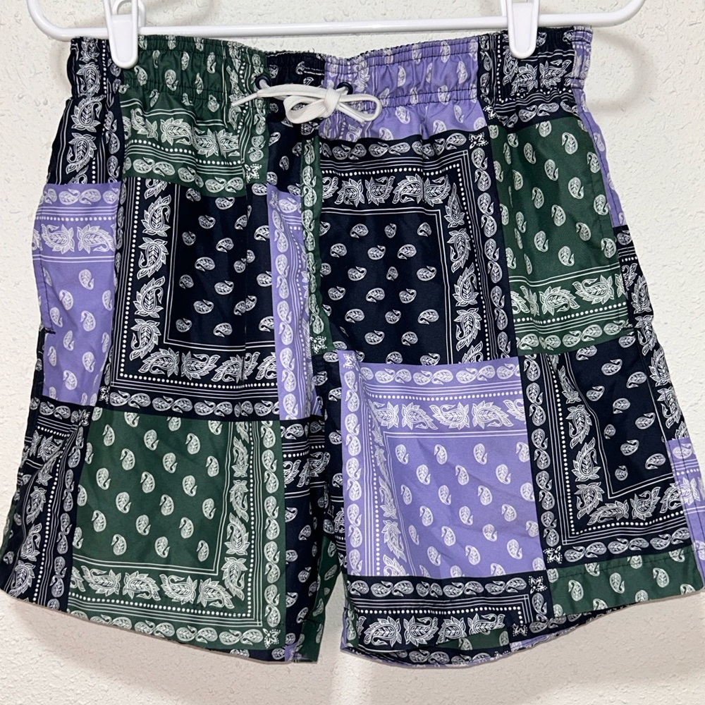 H&M swimming trunks bandanna print navy green light purple size medium